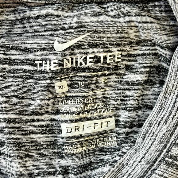 Nike Villanova Wildcats Velocity Space Dye Performance T-Shirt Men's XL Gray EUC - Picture 3 of 4